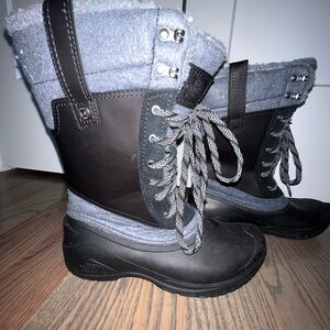 North Face Gray and Black Faux Fur Boots